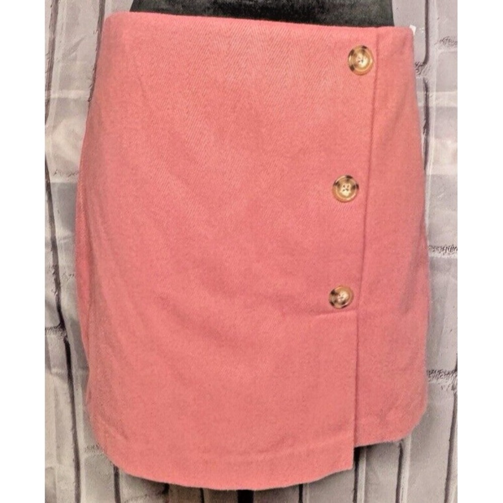 NWT- Beautiful Mini Skirt - Rosewood‎ Color - Warm And Cozy